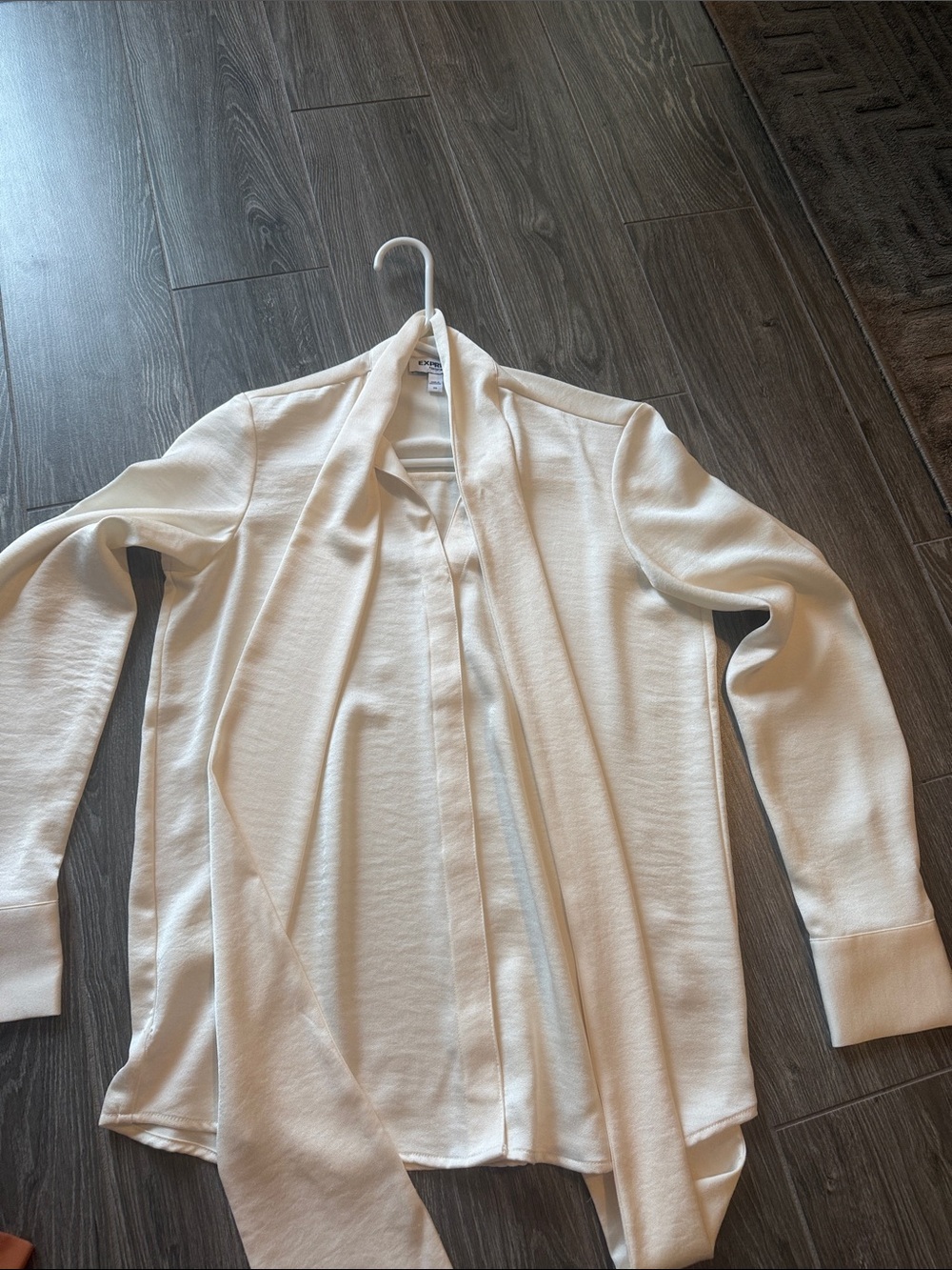 Express Light Cream button up blouse xs